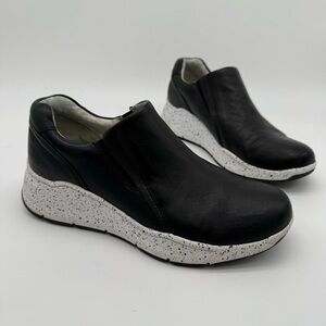 Align By NurseMates Luna Black Leather Slip On Size 9 M